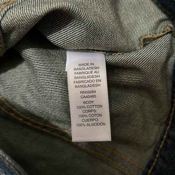 NWT - Unisex Denim Jacket.  Size 12-18 months. - Picture 4 of 5